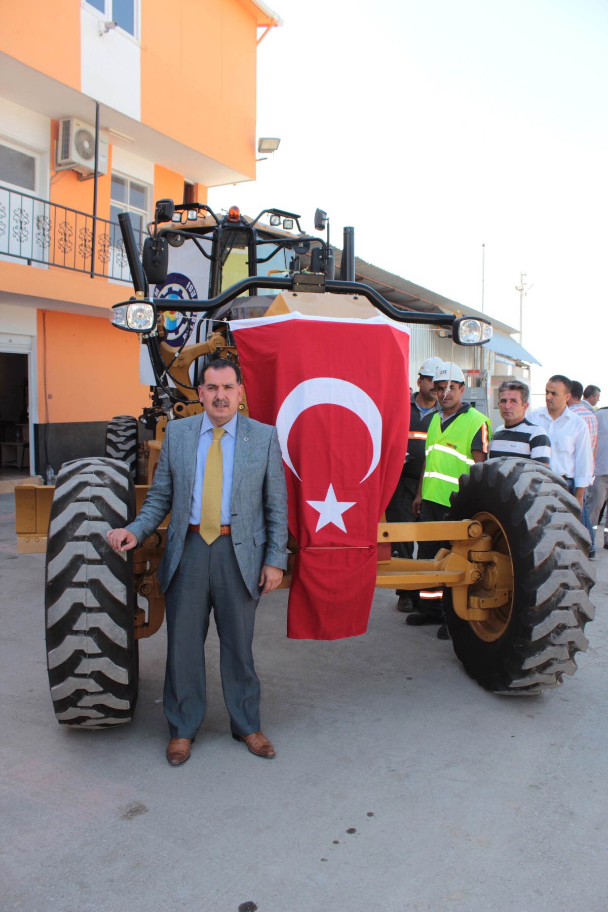 Sarıçam Belediyesi Makine Parkına Yeni Araç