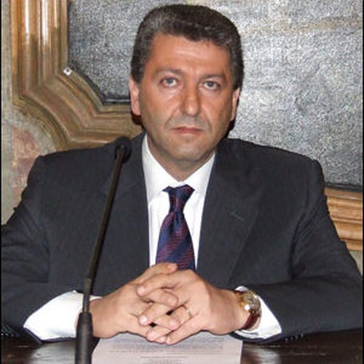 'Sınır Kapılarının Bir Süreliğine Kapatılmalı'