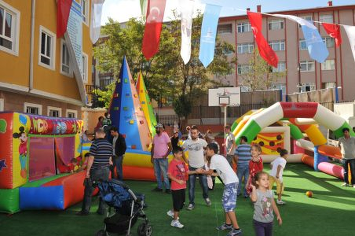 Şişli\'de Çocukların Eğlence Noktası; Gezici Park