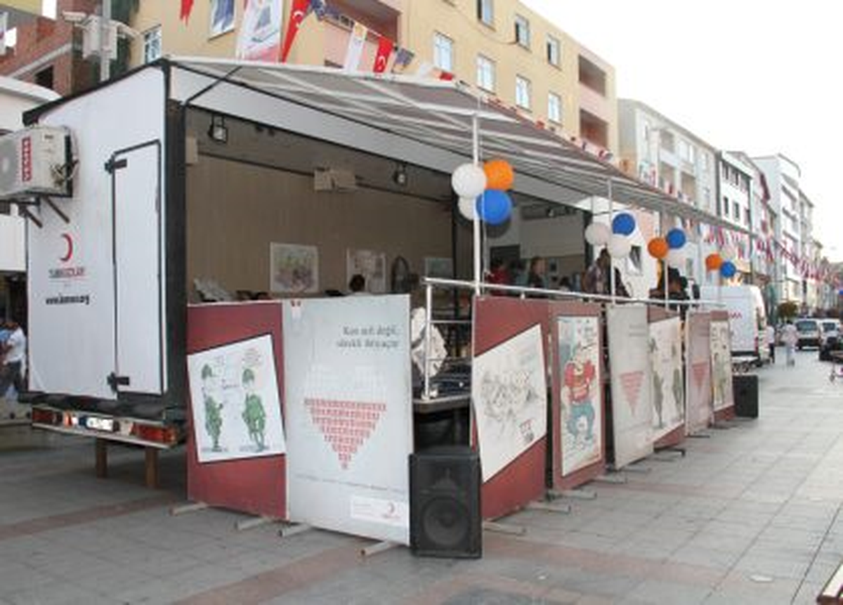 Sultanbeyli Kan Bağışında Birinci Sırada
