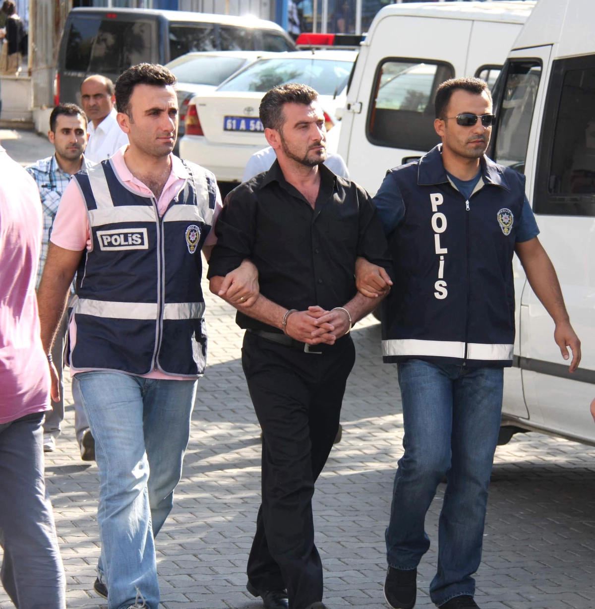 Trabzon\'da Silahla Yaralamaya Tutuklama