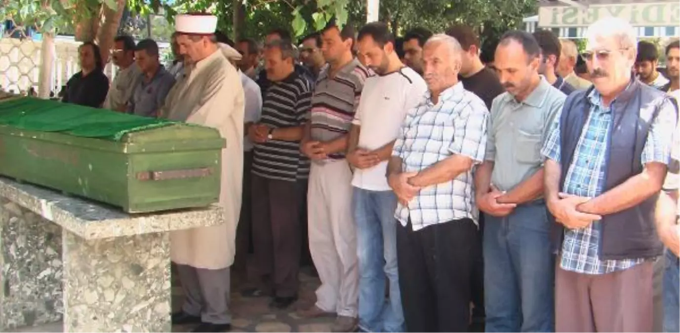 Üniversiteli Gülay, Son Yolculuğuna Uğurlandı