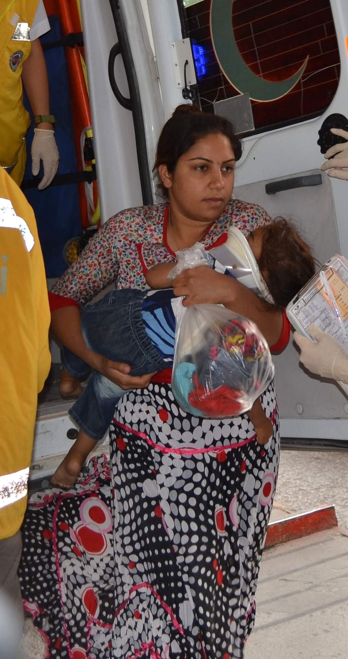 2 Yaşındaki Çocuk Merdiven Boşluğundan Düştü