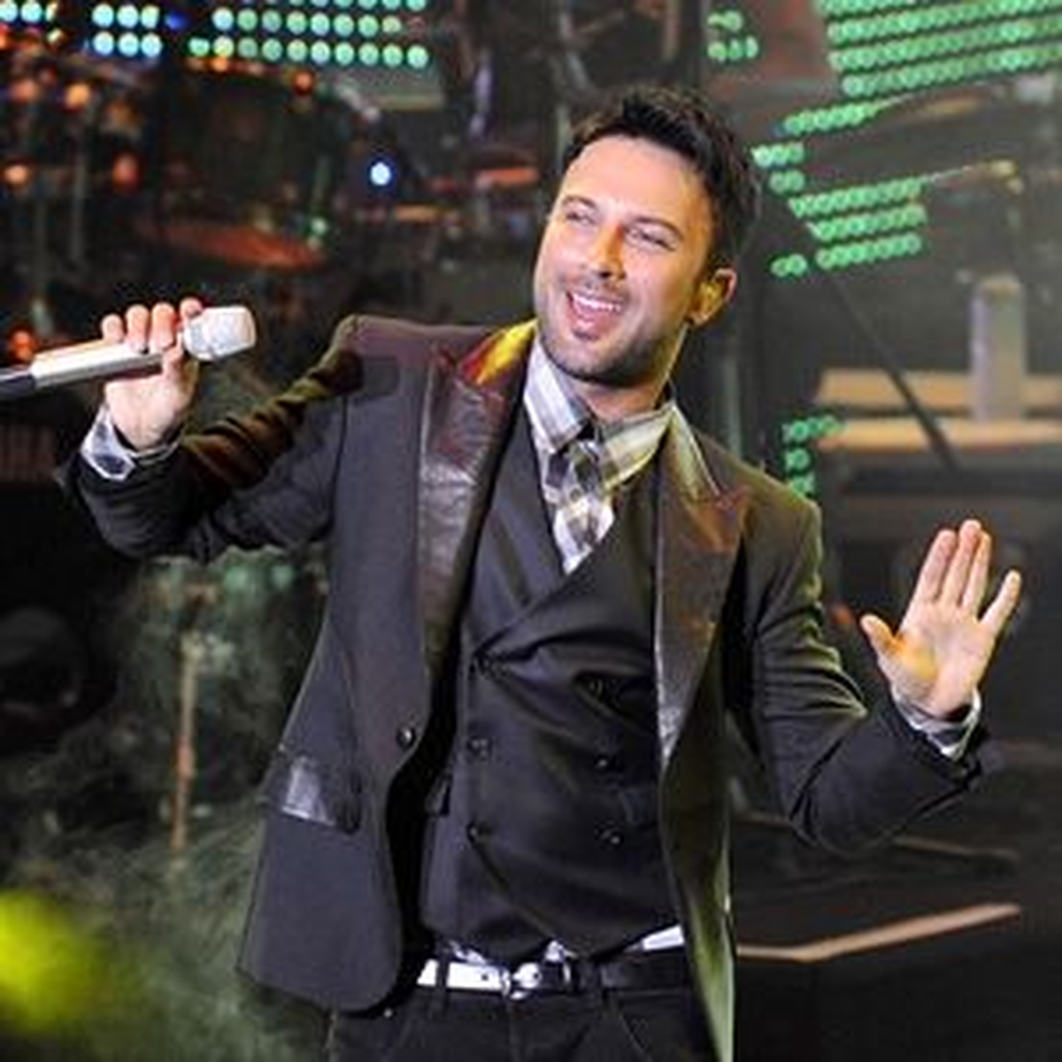 20. Sanat Yılında Zirve Tarkan\'ın