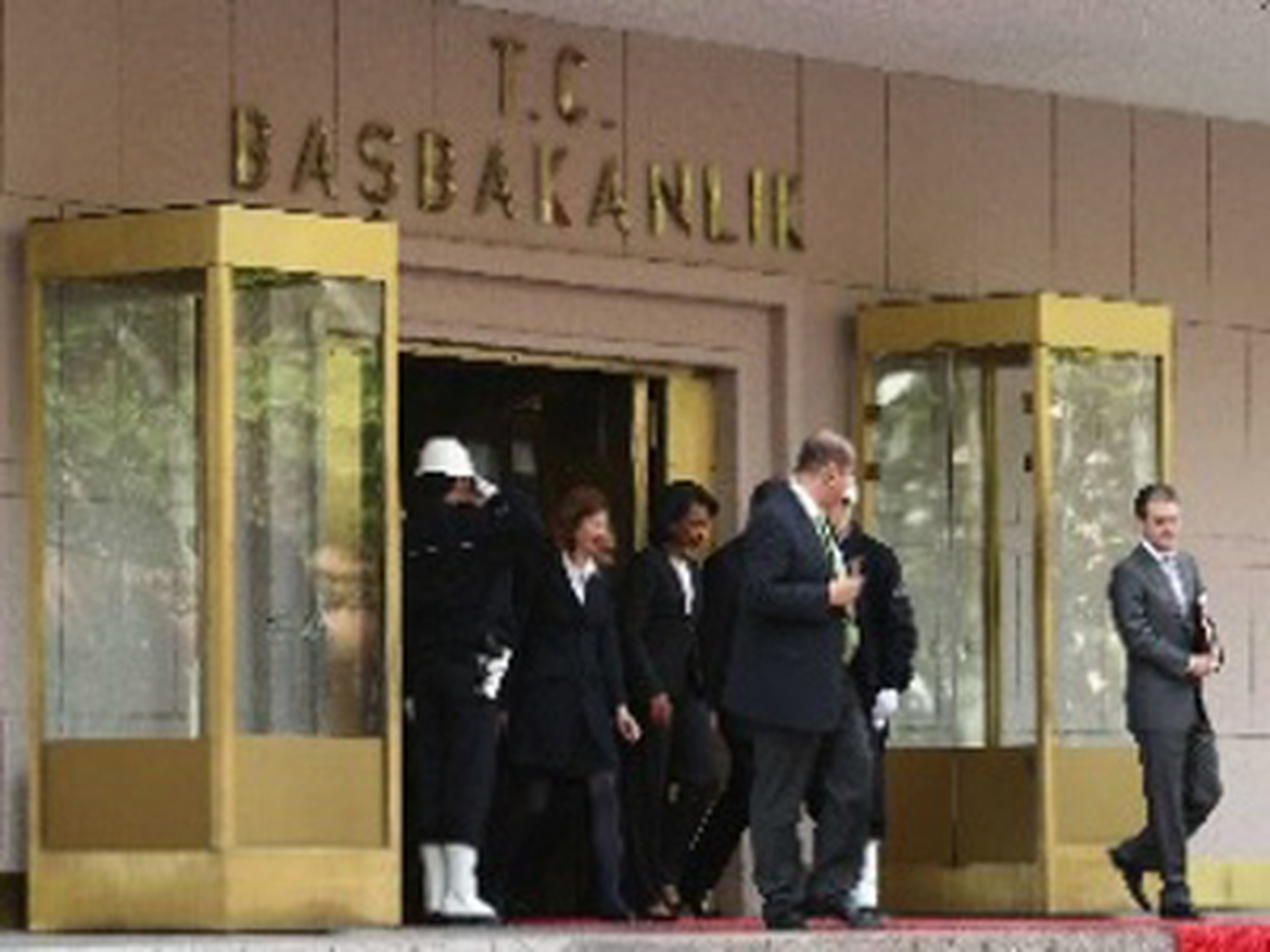 Akçakale\'ye Top Mermisi Düştü; 5 Ölü, 13 Yaralı