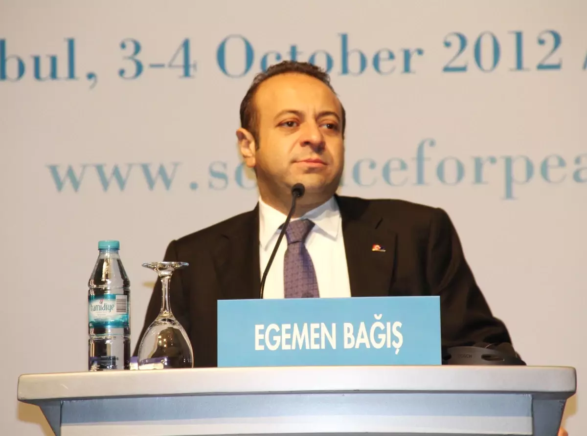 Bakan Bağış, "Barış İçin Bilim Konferansı"Na Katıldı