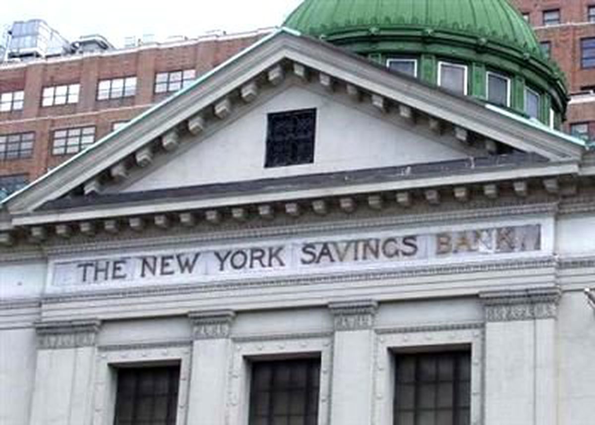 Bankalar New York\'tan Ayrılmayı Düşünmeli