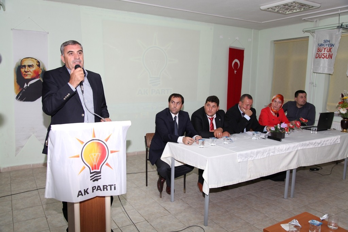 Başkan Toçoğlu AK Parti Pamukova İlce Danışma Meclisine Katıldı