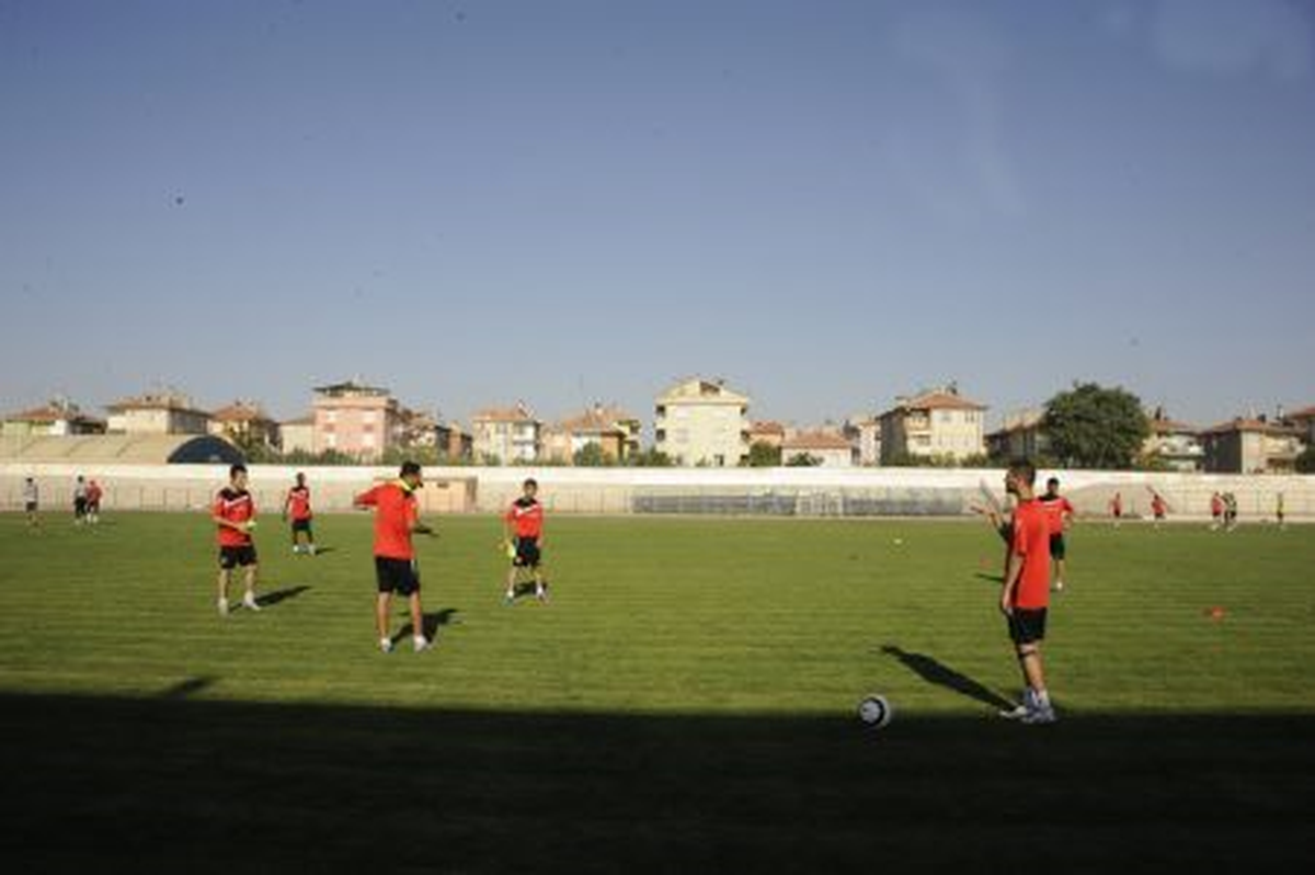 Belediye Spor Kendi Evinde Niğde\'yi Ağırlıyor