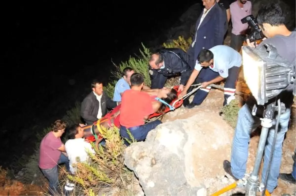 Manzara Uğruna 12 Metreden Düştü