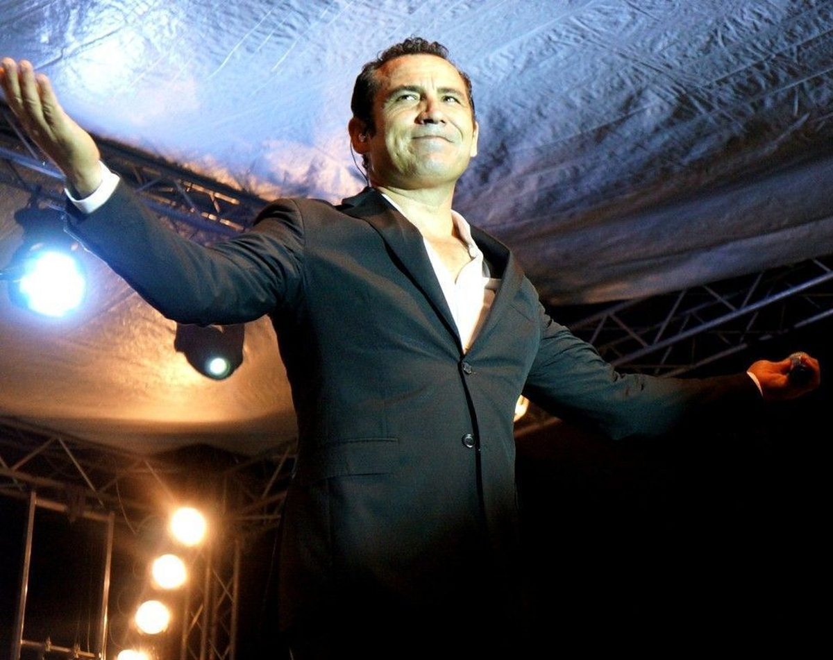 Ferhat Göçer\'den Frankfurt\'ta Konser