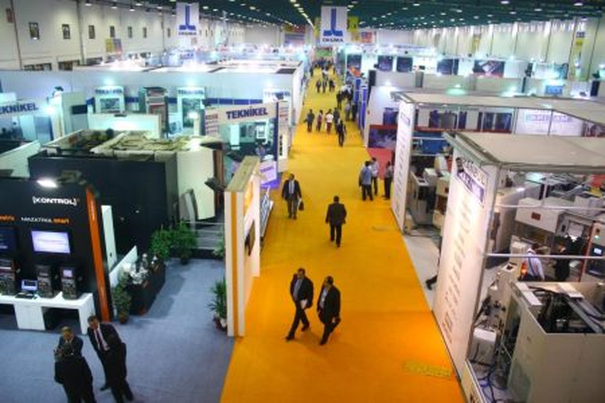 MAKTEK\'te İlk Günde Bin 200 Ton Makine Satıldı