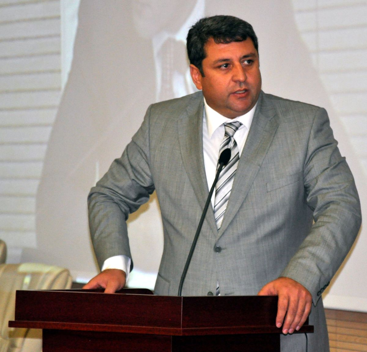 Ungan: "Projelerimiz Sorunsuz Devam Ediyor"