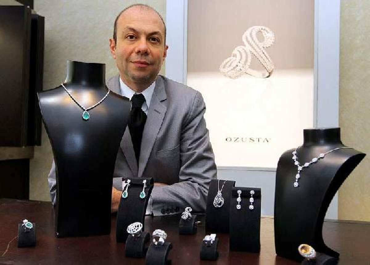 Ünlü Kuyumcuya Esrarengiz Kurşunun Sırrı Araştırılıyor