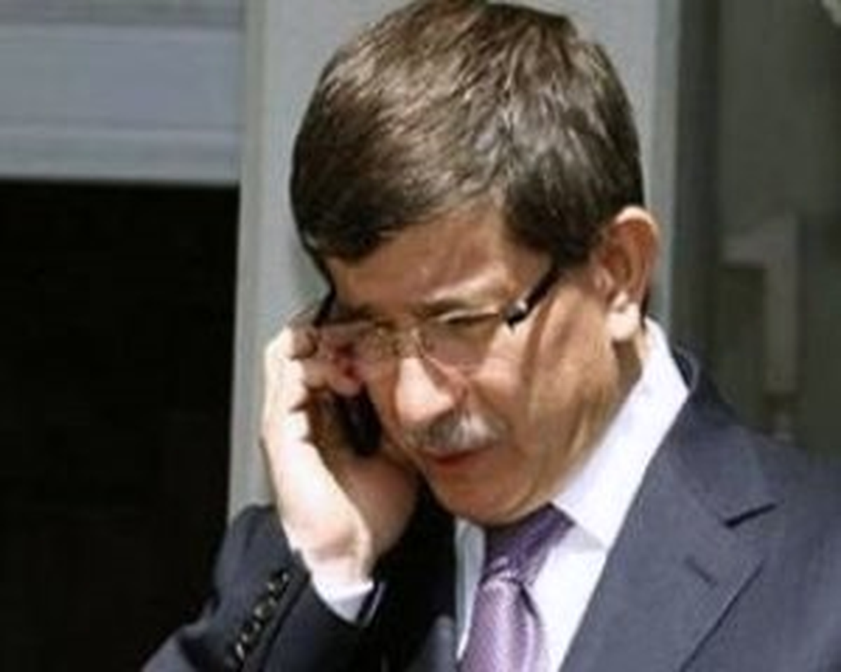 Davutoğlu Mevkidaşına Bilgi Verdi