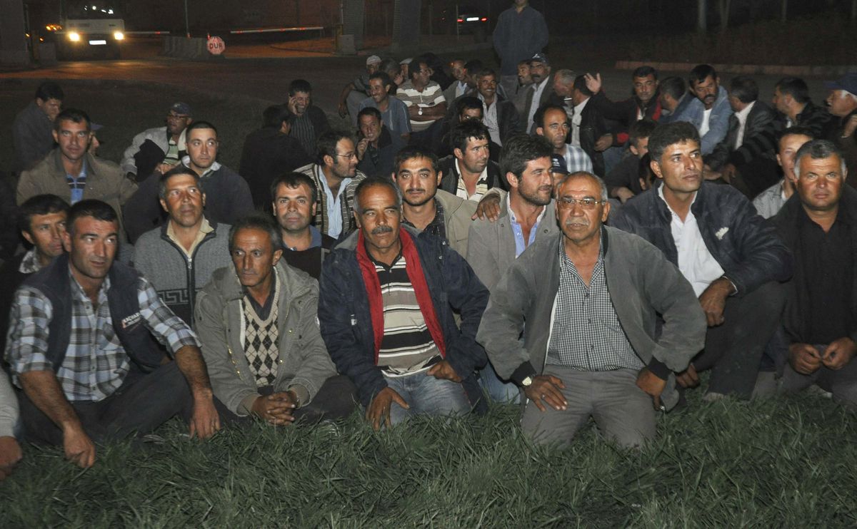 Aksaray\'da Çiftçilerin Küspe Zammı Tepkisi