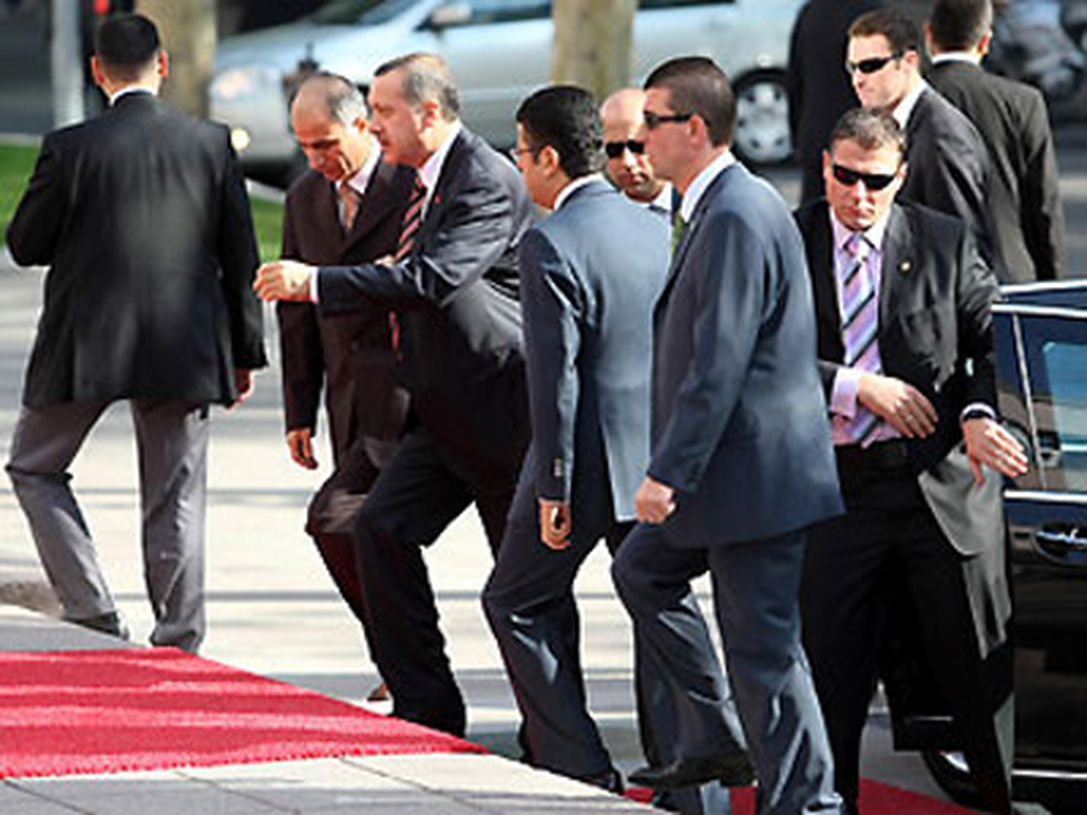 Ankara\'da Tezkere Trafiği