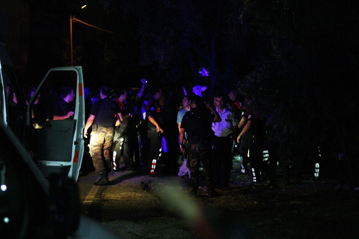 Antalya\'da Polise Saldırı: 3 Şehit