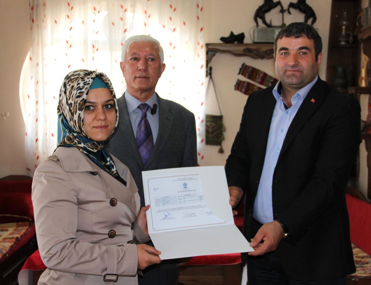 Bakırcılık Kursunu Bitiren Kursiyerlere Sertifika