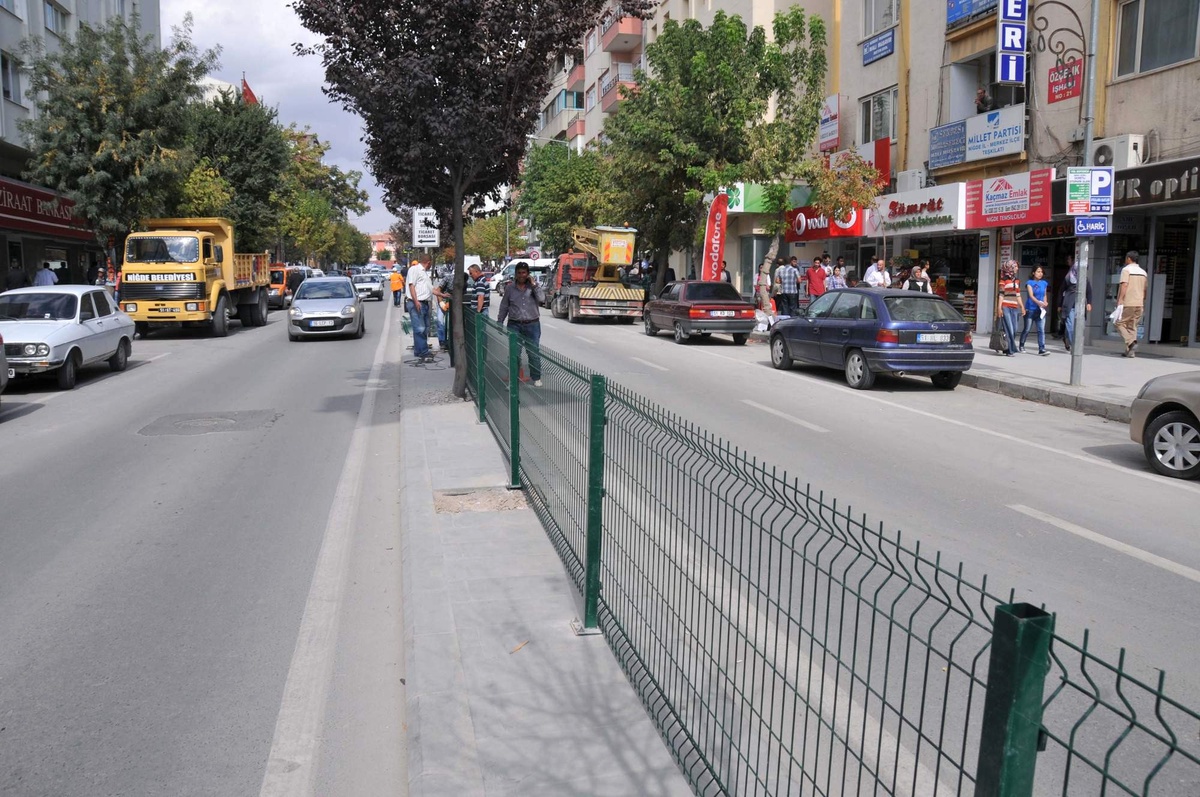 Bankalar Caddesinde Yaya Güvenliği Artırıldı