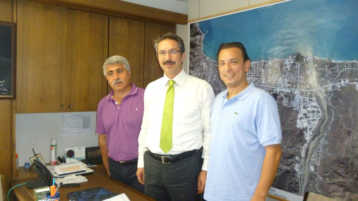 Bayan Basketbol Takımından Ünal\'a Ziyaret