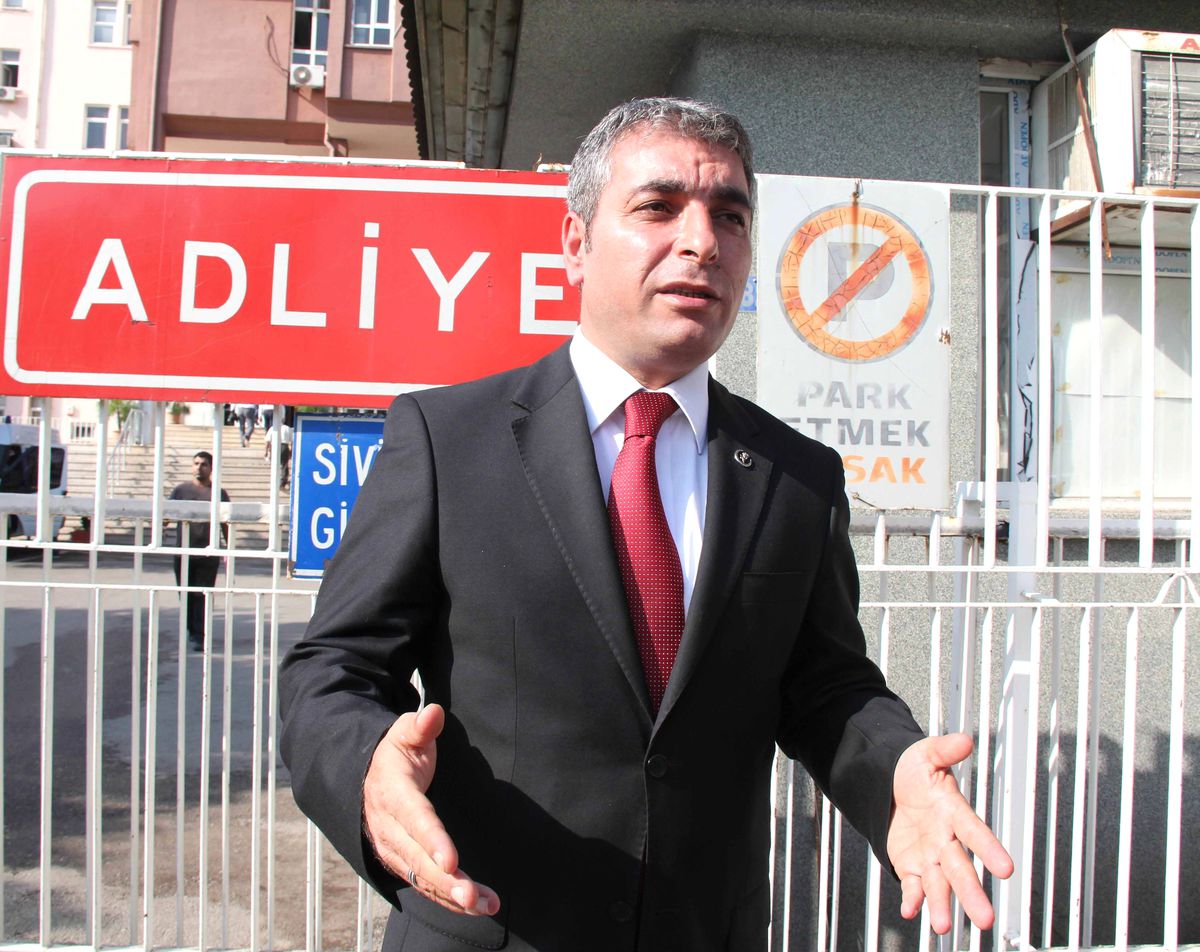 BDP\'li Kürkçü\'den BBP\'li Kartal\'a \'Hakaret\' Davası