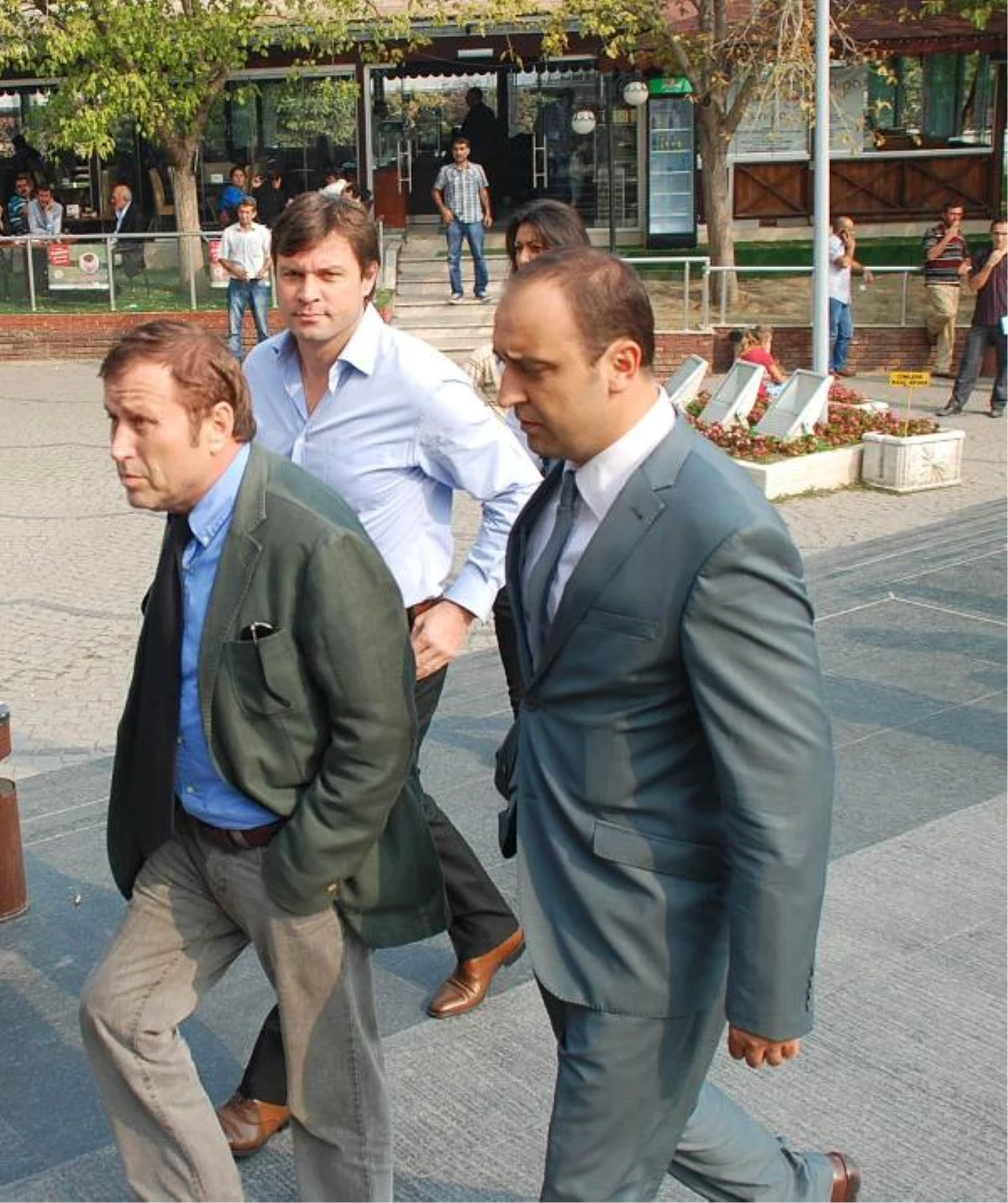 Bursaspor\'daki Yolsuzluk Davasını Ertuğrul Sağlam da İzledi