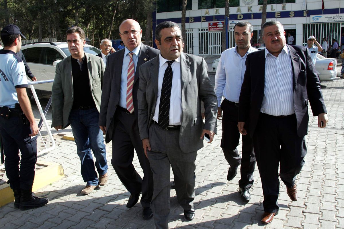 CHP Heyeti\'nin Akçakale Temasları