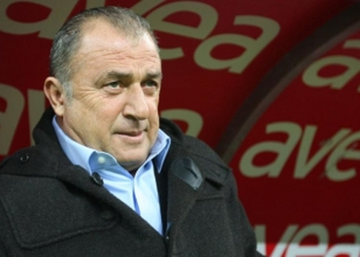 Devler Ligi Terim\'e Yaramıyor!