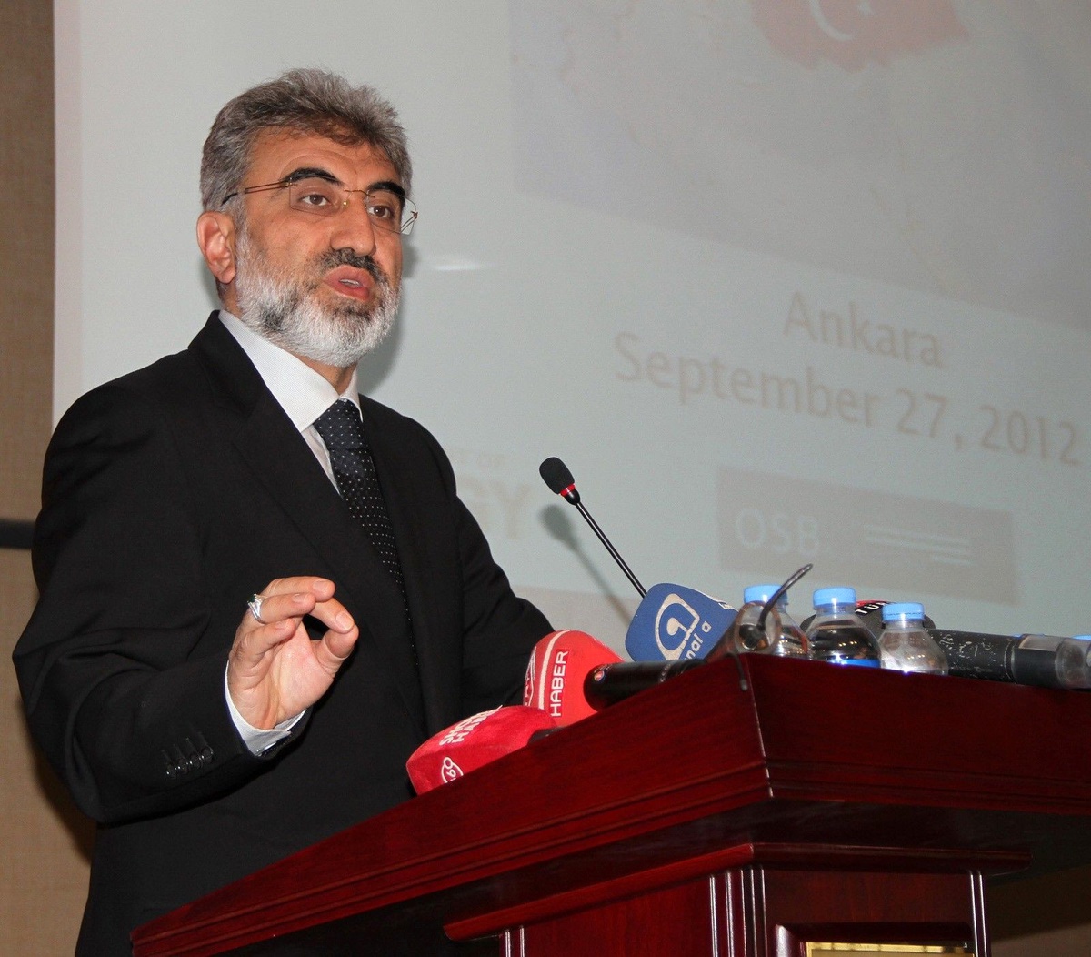 Bakanı Yıldız\'dan Enerji Fiyatları Değerlendirmesi