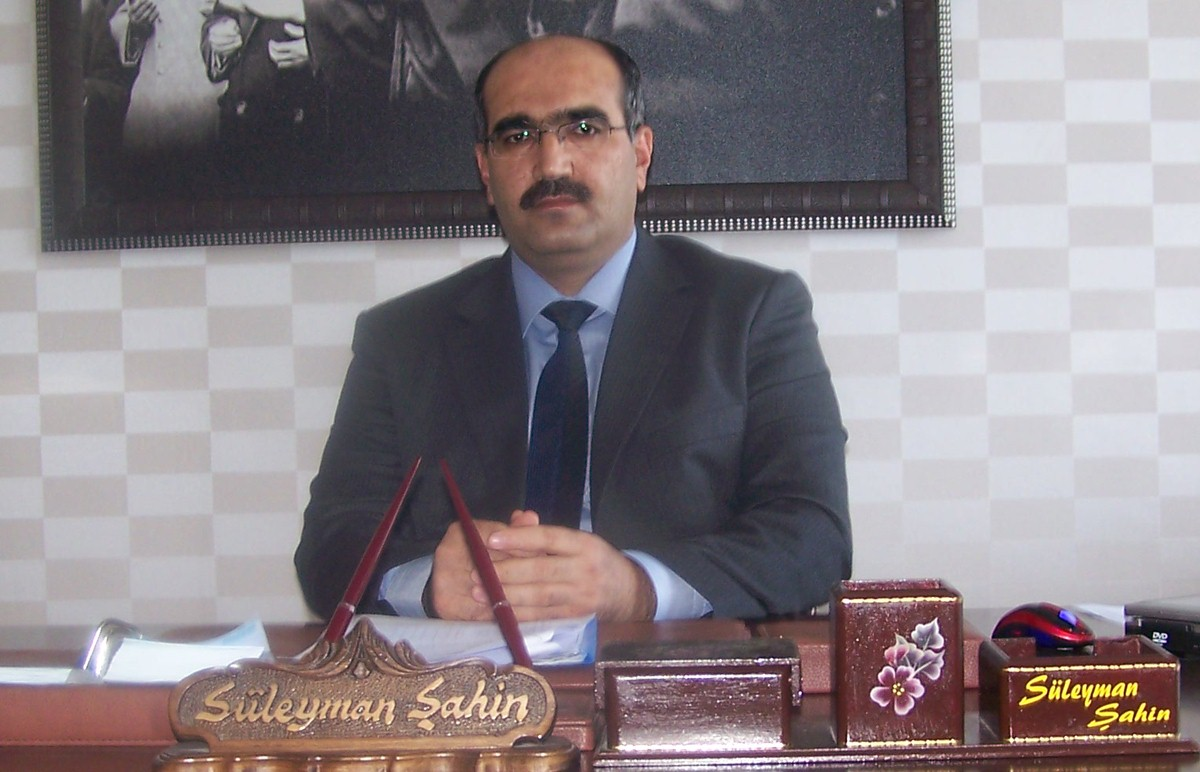 Eskil İlçe Müftüsü Degişti
