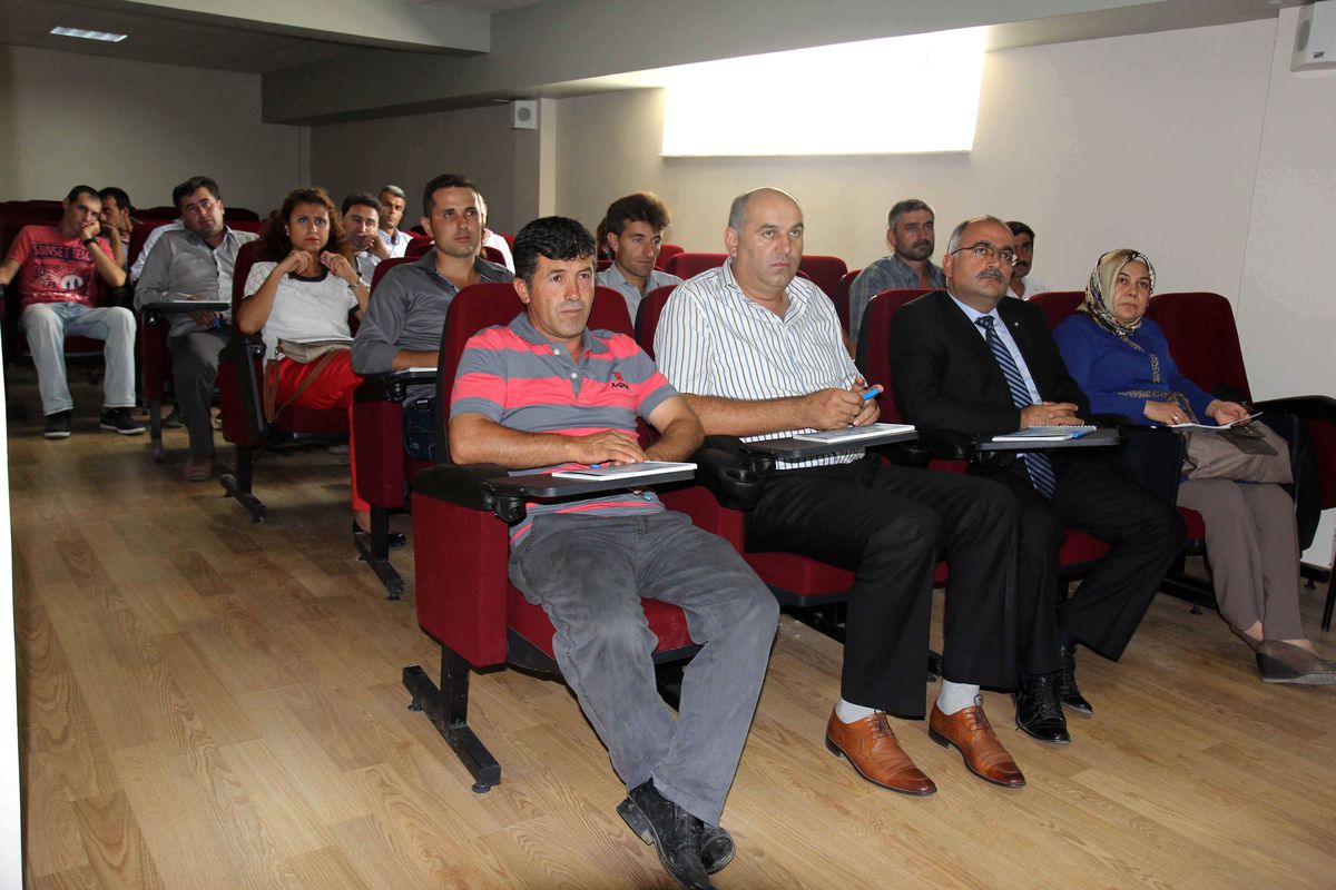 Kandıralı Çiftçilere Tarımsal Sulama Semineri