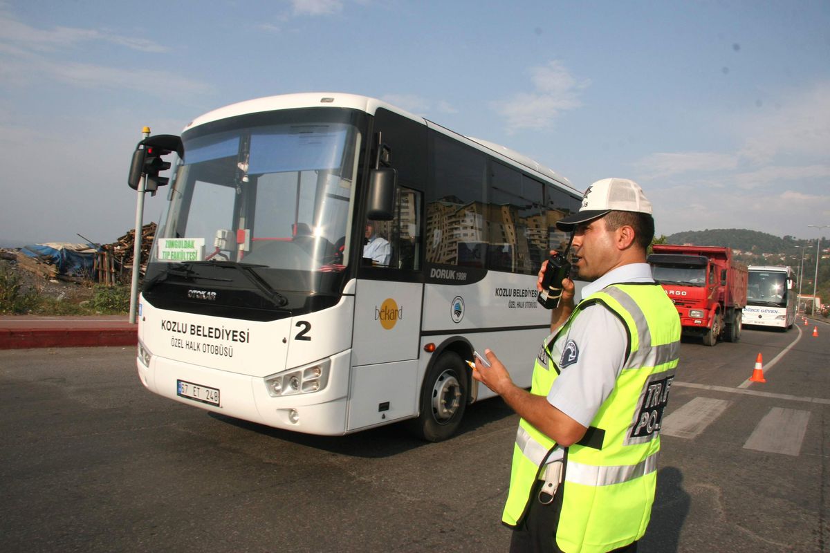 Kozlu Sahil Yolunda Radar Uygulaması