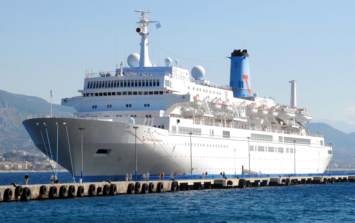 Lüks Kruvaziyer "Seabourn Quest" İskenderun\'a Geldi