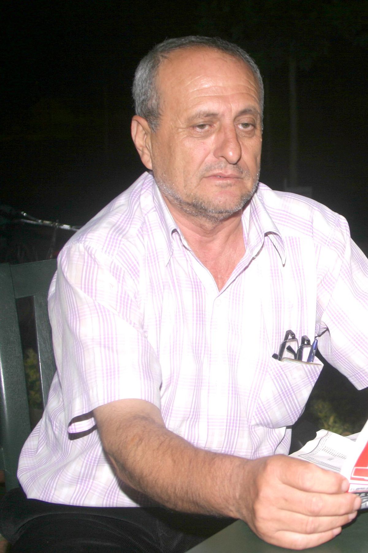 Muhtar Olmak İsteyen Ayakkabıcı, Adaylığını Açıkladı