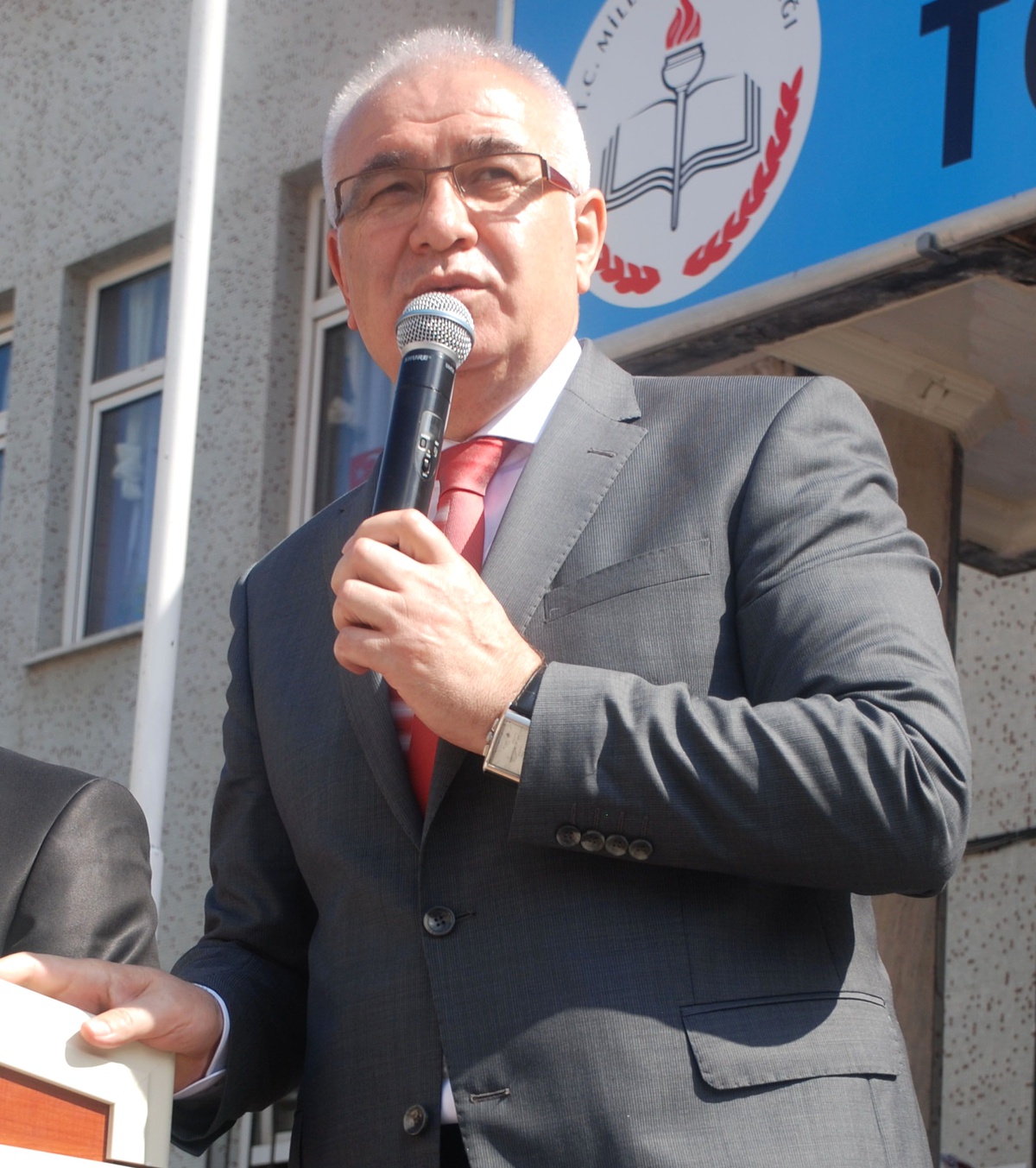 Rize Valisi Çakır: "İl Genel Meclisi Yeni Sezonda ve Gelecek Sezonlarda Yeni Ufuklar Peşinde Olacak"