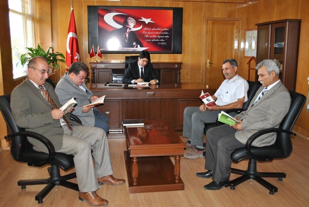 Selendililer Her Gün Öğleden Sonra 20 Dakika Kitap Okuyor