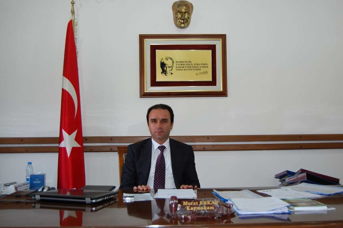 Tatvan\'da Sentetik Çim Saha Çalışması