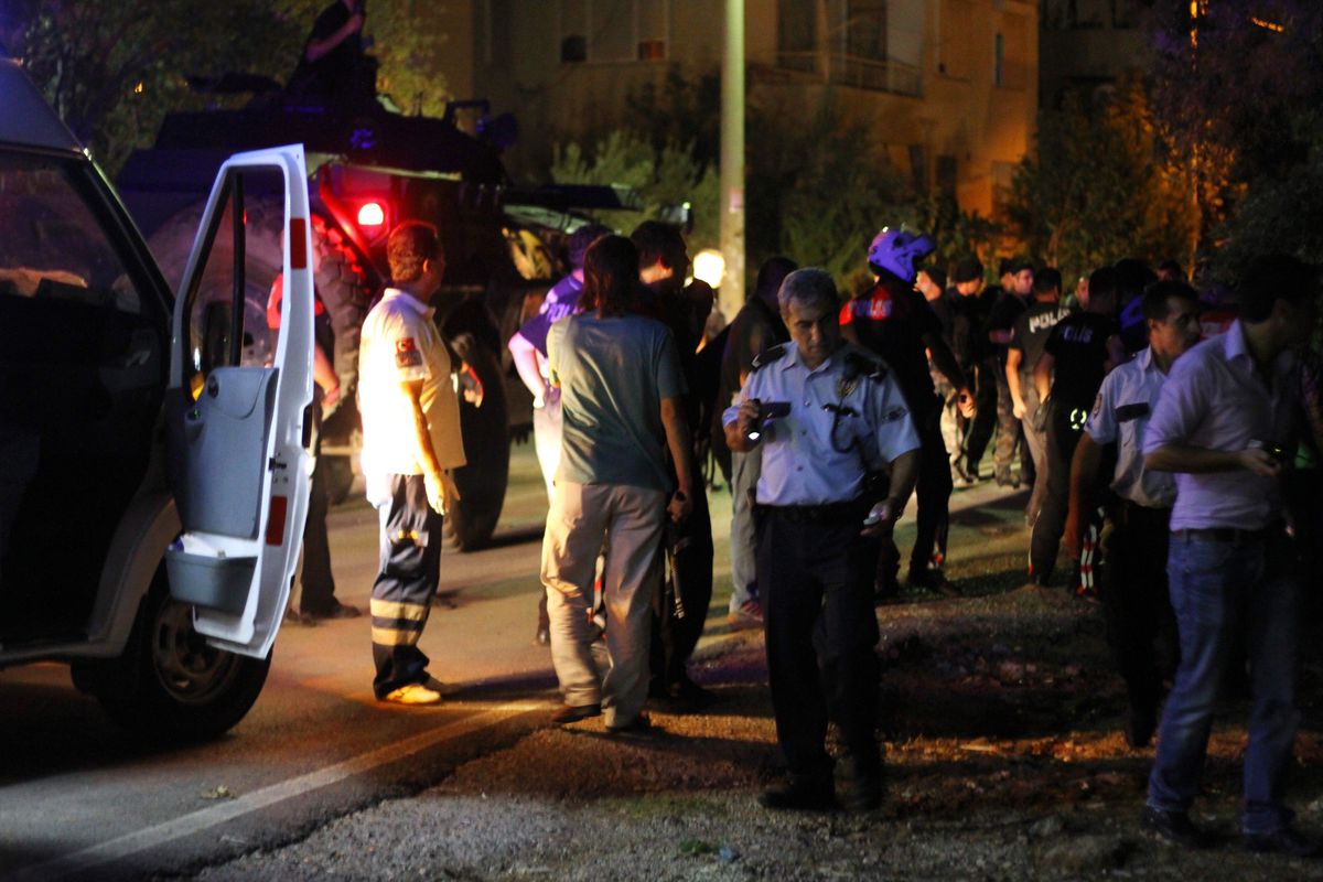 Antalya\'da Polise Saldırı: 3 Şehit