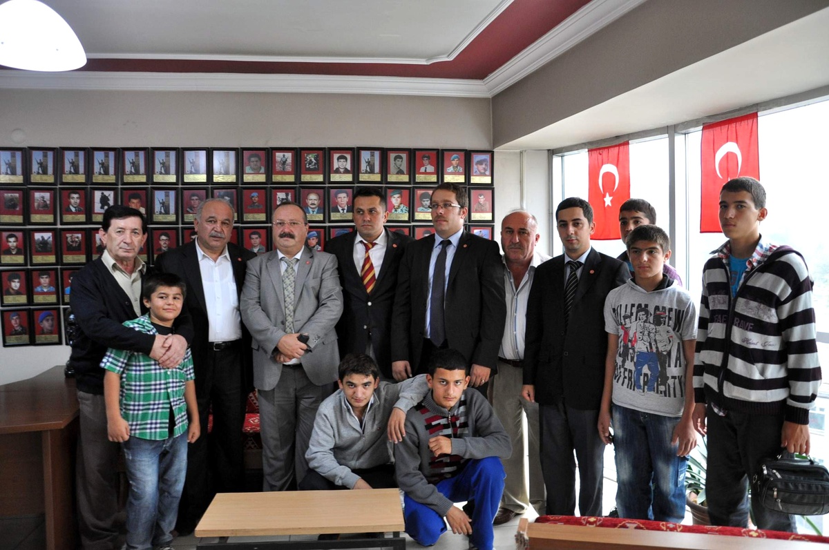 Yetiştirme Yurdundan Şehit Ailelerine Ziyaret