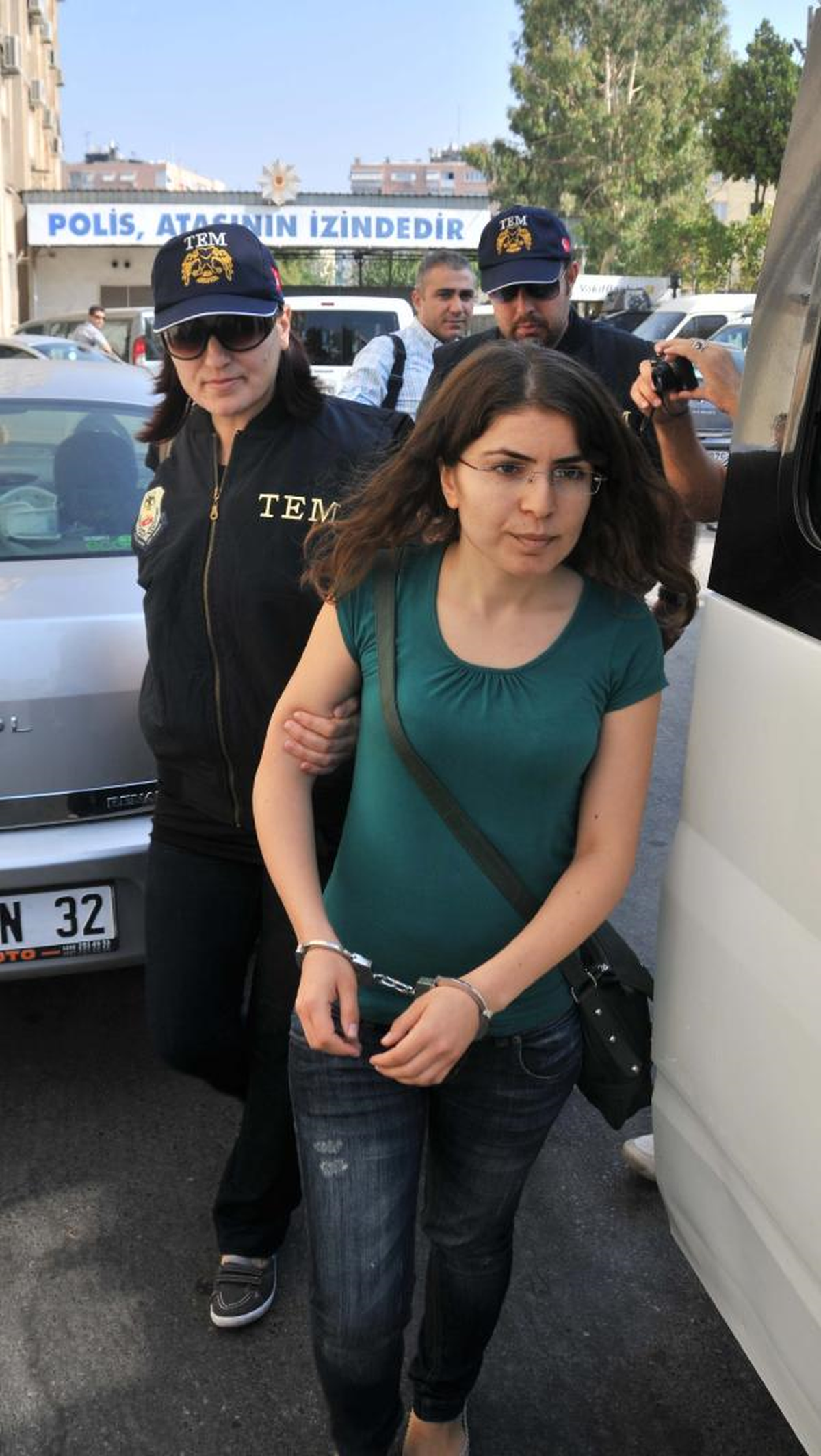 Aranan Kck\'lı Kadın Yakalandı