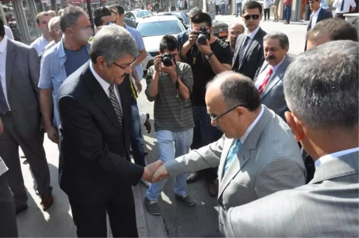 Atalay: Bu Bir Savaş Tezkeresi Olarak Algılanmasın