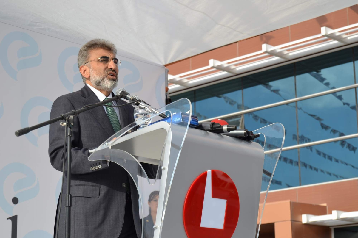 Bakan Yıldız: Enerji İletim ve Dağıtım Hattında Avrupa İkincisiyiz