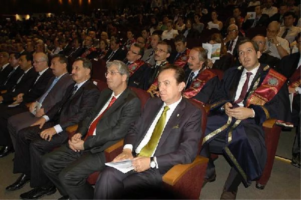 Bursa Valisi Harput; Dünyanın Liderlik Koltuğunda Biz Oturacağız