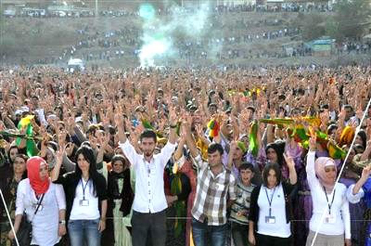 Demirtaş: Müzakere İçin Muhatap Bdp, Öcalan ve PKK\'dır (2)