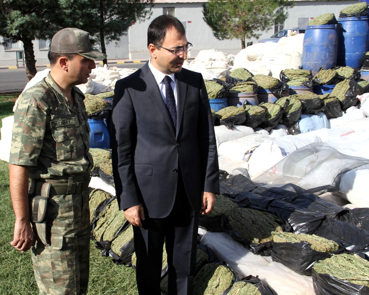 Diyarbakır\'da Büyük Uyuşturucu Operasyonu