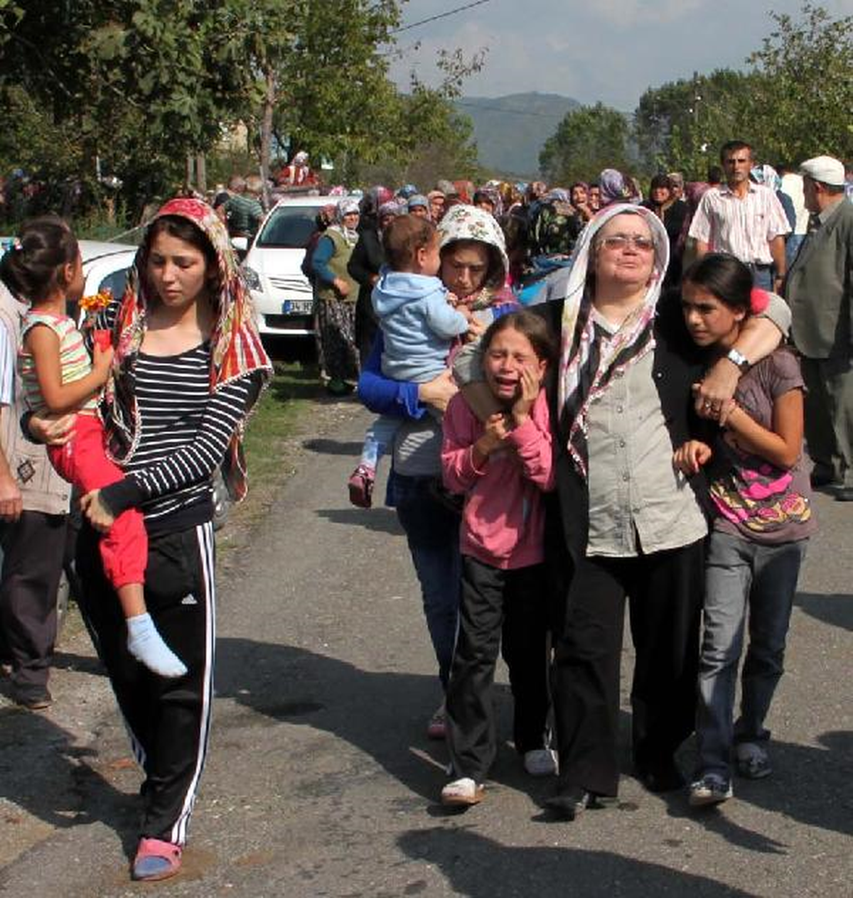 Eski Çiftinin Cenazeleri Toprağa Verildi