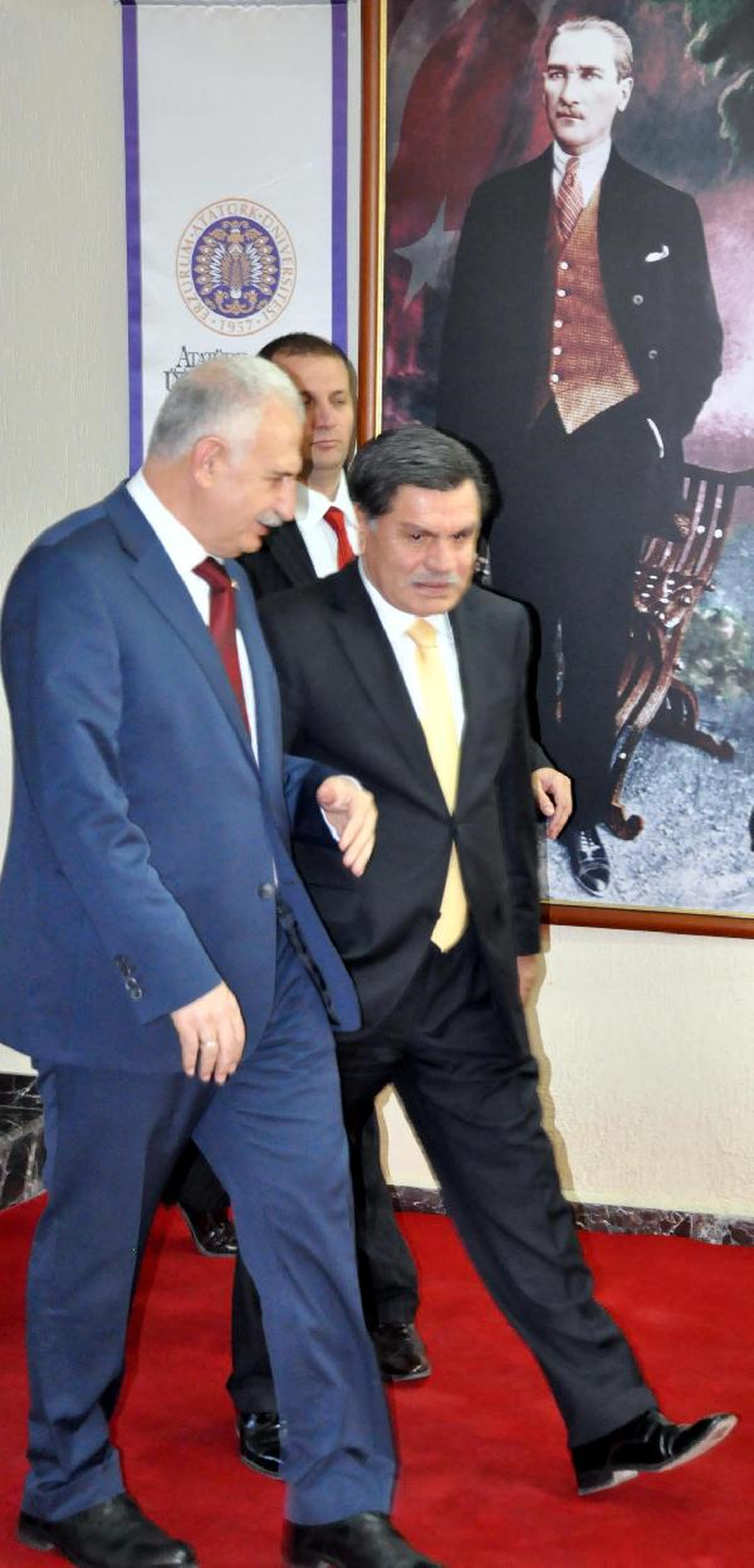 Haşim Kılıç: Üniversiteler Özgürlüklerin İkametgahıdır