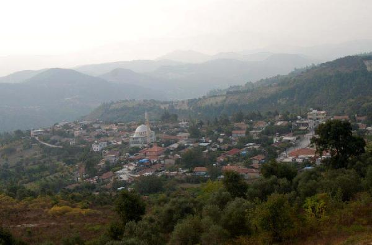 Yayladağı\'na Top Mermisi Düştü