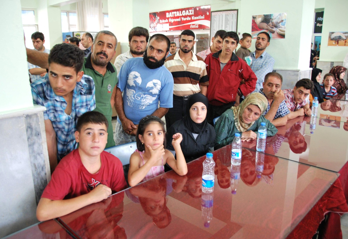 Suriyeli Mültecilere Kredi Kartı Verildiği İddiası